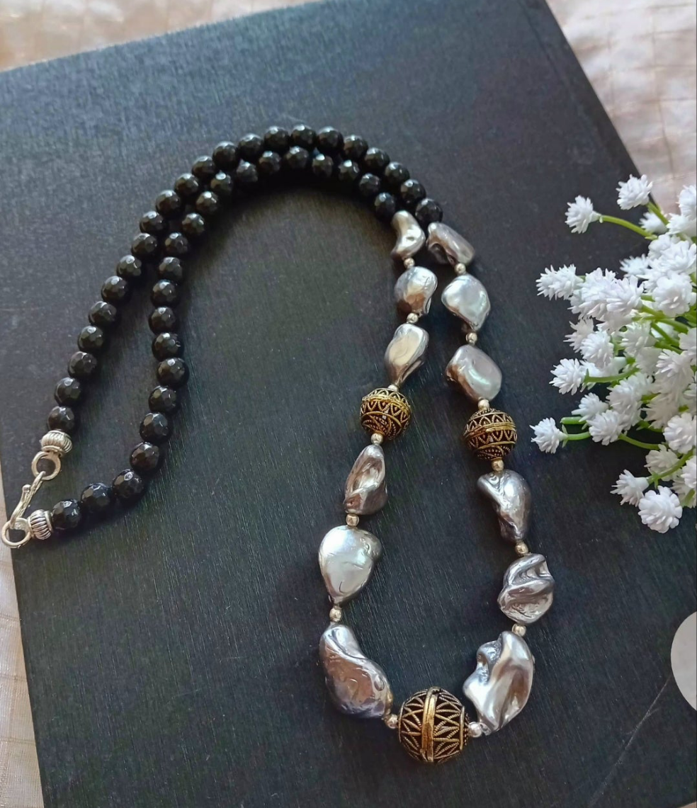 Shell pearl, natural stone beaded neckpiece