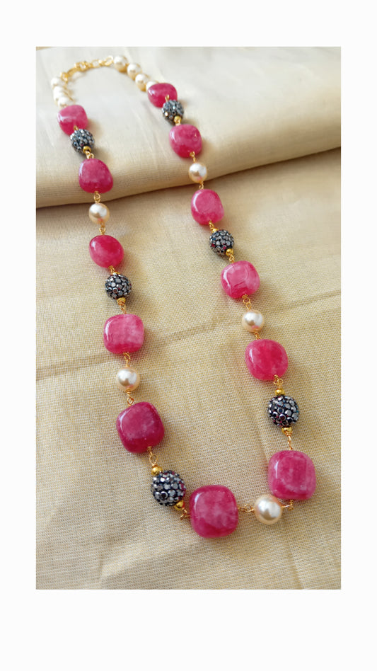 Pink natural stone beaded neckpiece