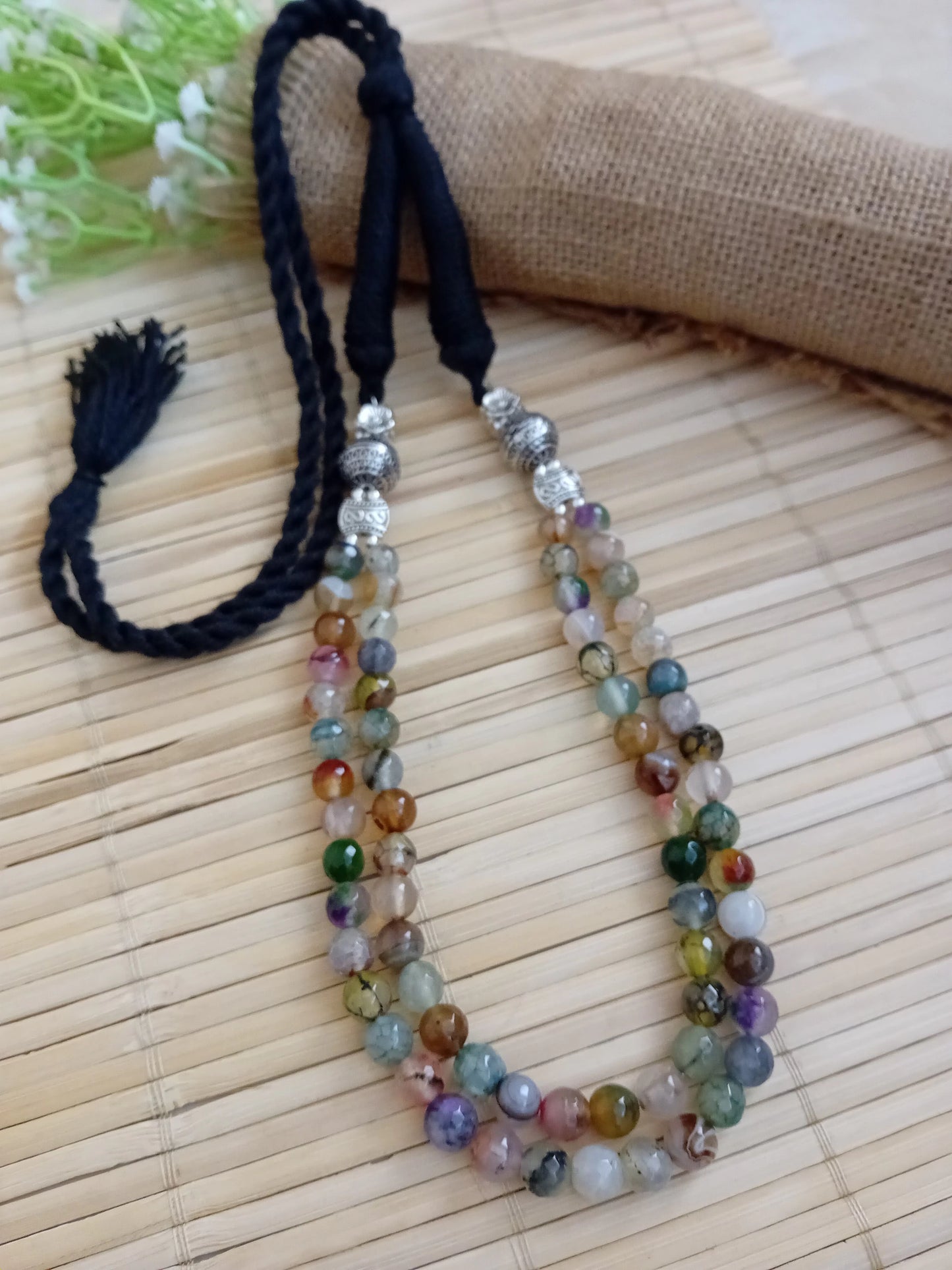 Beaded neckpiece