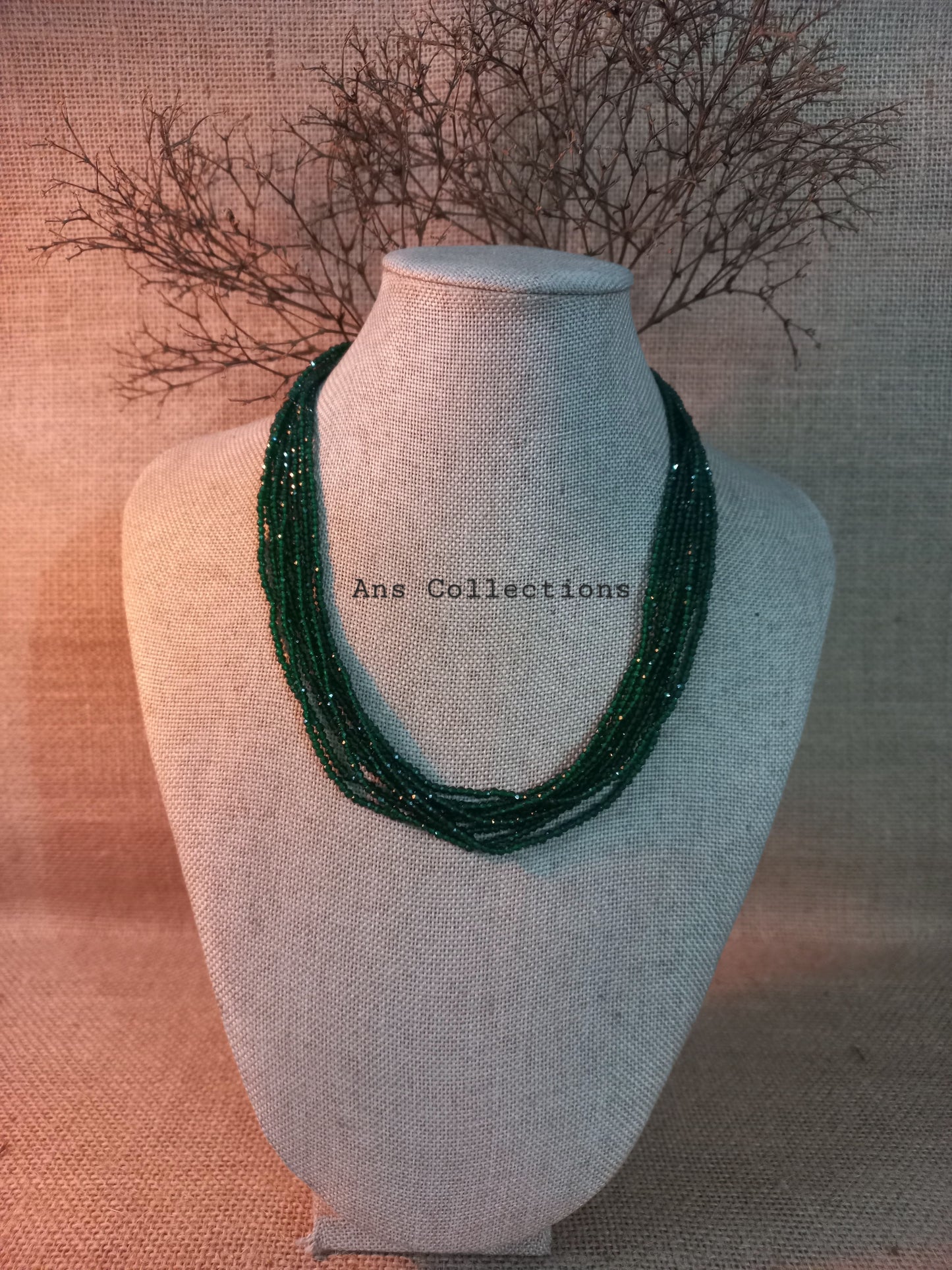 Hydro crystal neckpieces