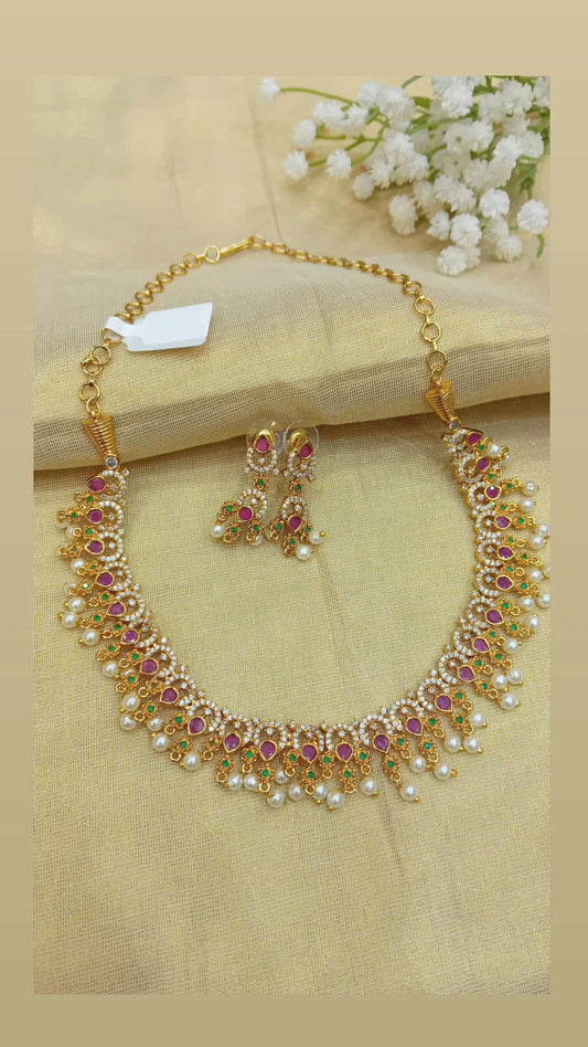 Antique gold necklace