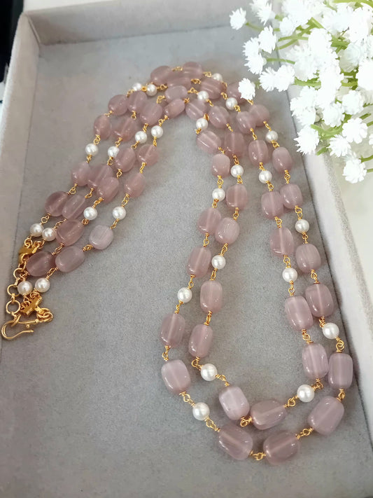 Monalisa stone beaded neckpiece.