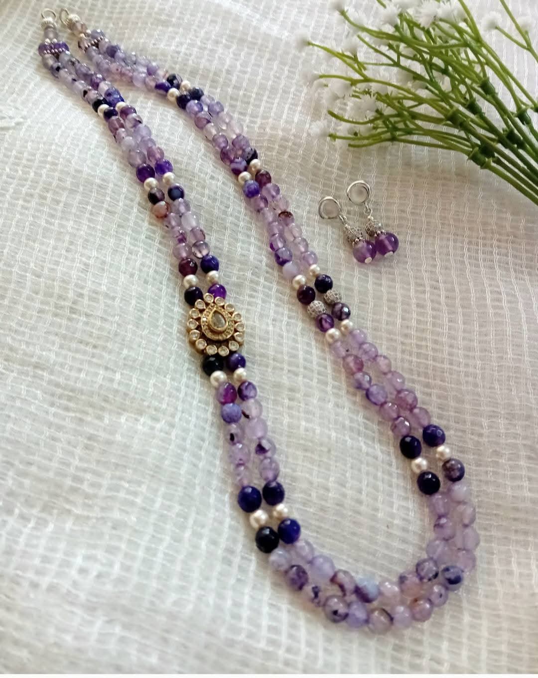Purple shade beaded neckpiece