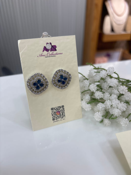 Rhodium plated stud ad stone