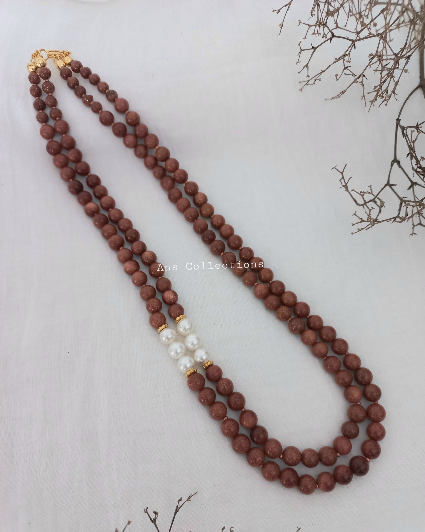 Sand stone two layer neckpiece