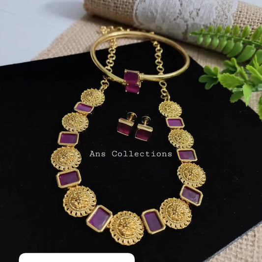 Gold plated ruby stone choker set