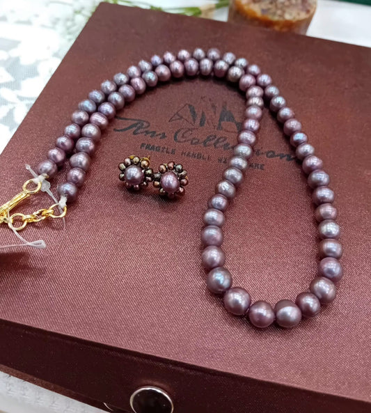 Pink freshwater pearl round