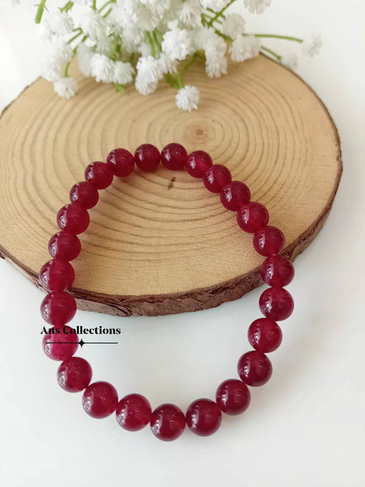 Red jade beaded bracelet