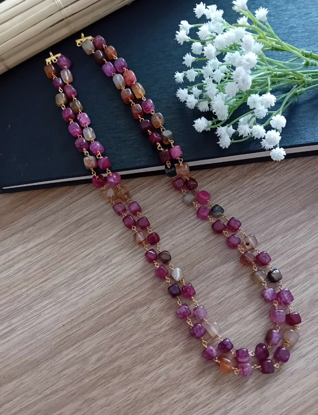 Natural stone neckpiece