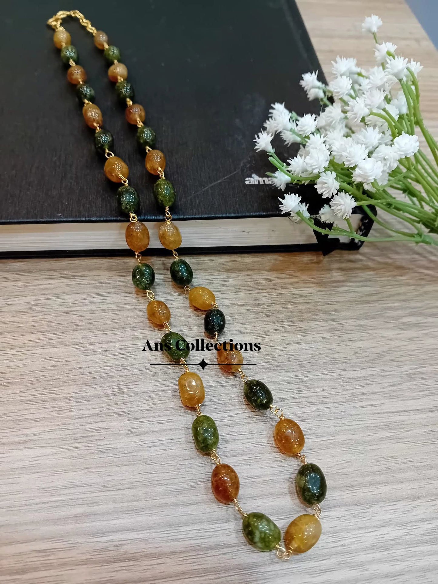 Quatrz beaded neckpiece