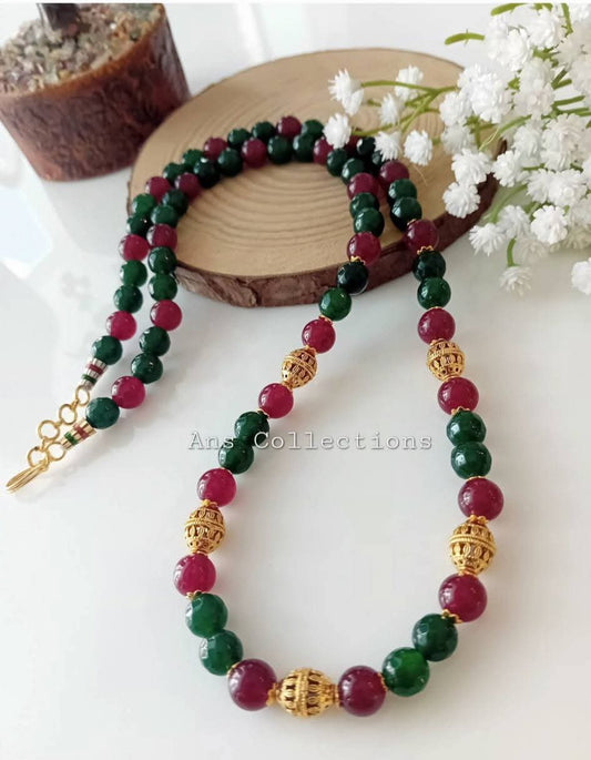 Natural stone neckpiece