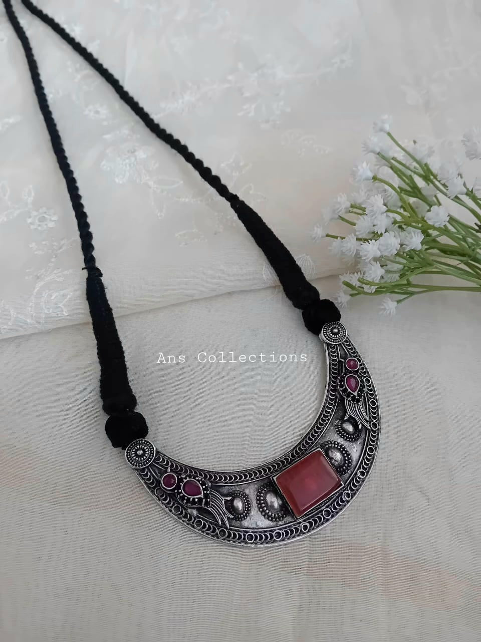 Oxidised pendant with thread -TJ45