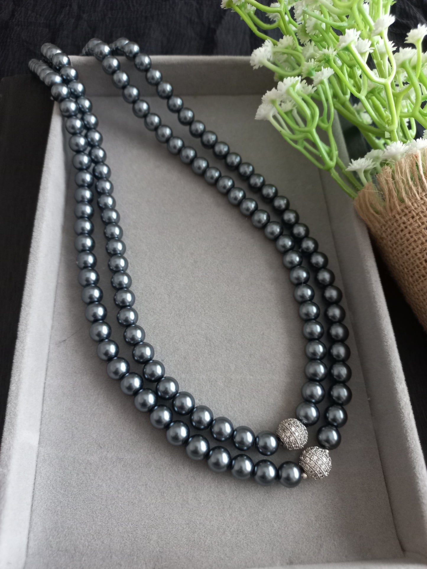 Grey shell pearl  double layer neckpiece