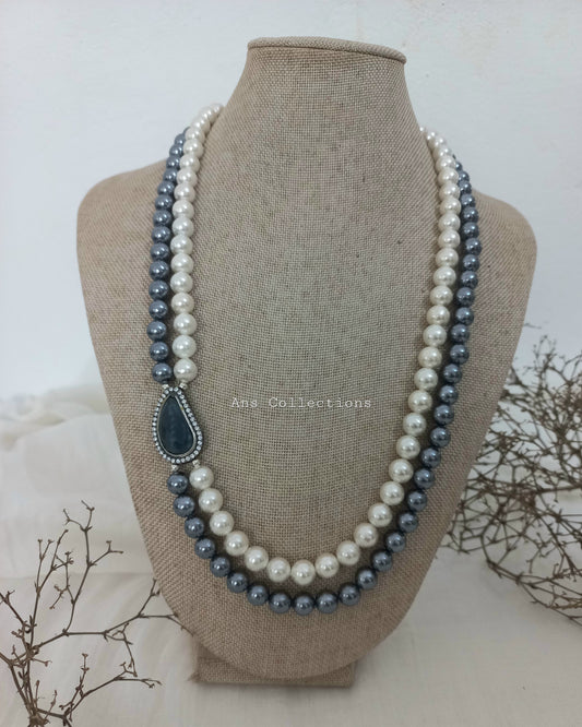 Shell pearl jewellery