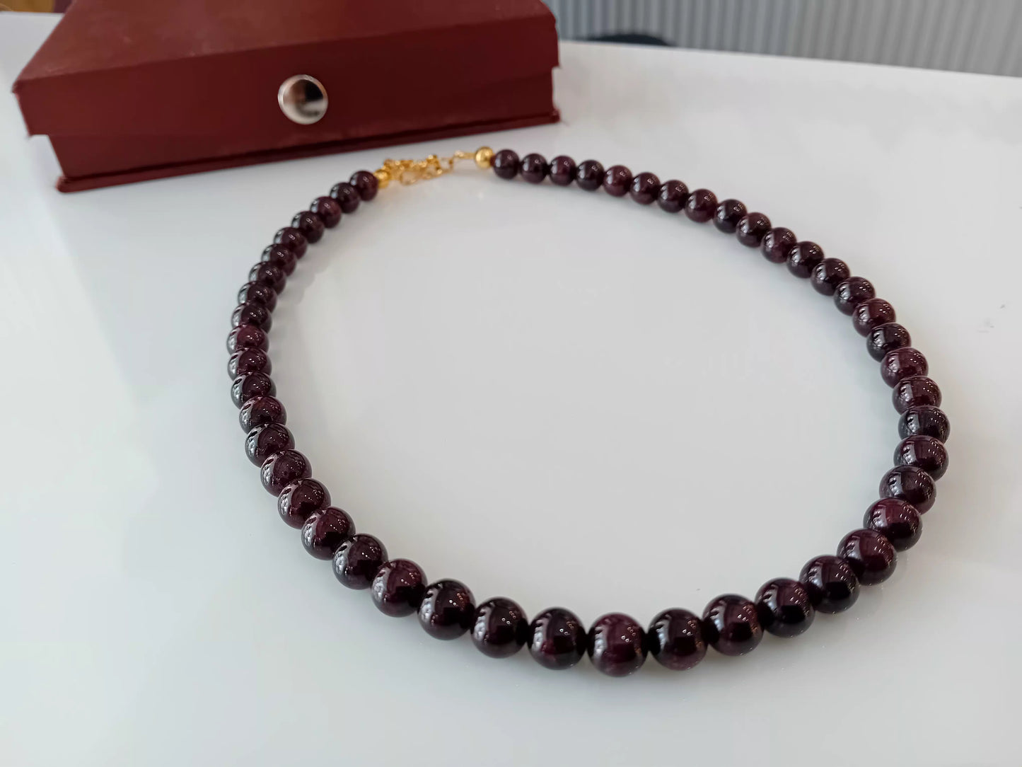 Garnet stone beaded neckpiece.