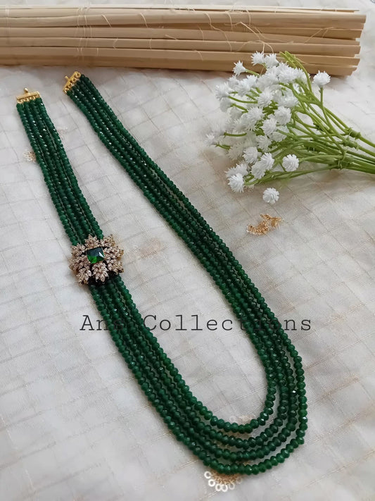 Green onyx layered neckpiece