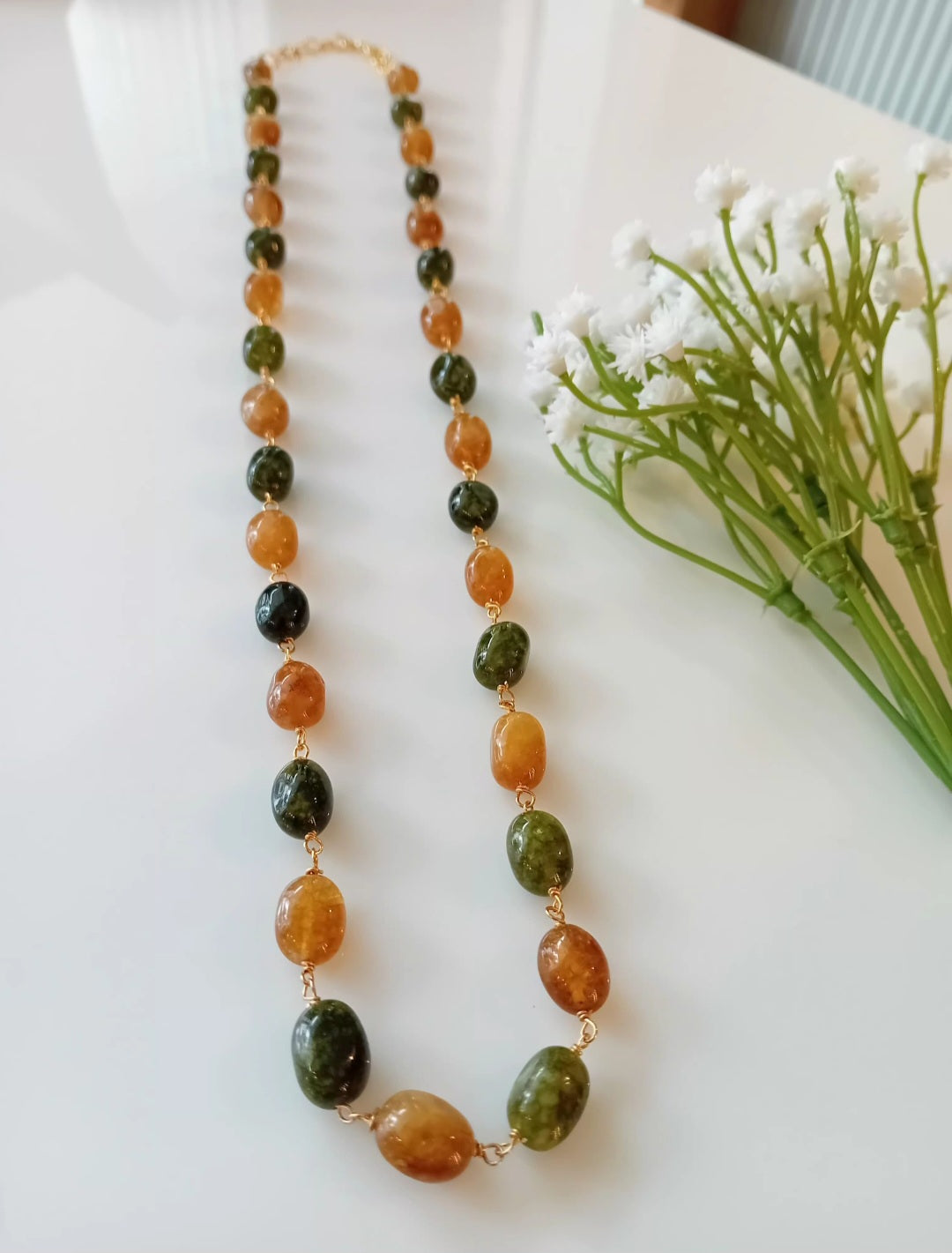 Quatrz beaded neckpiece