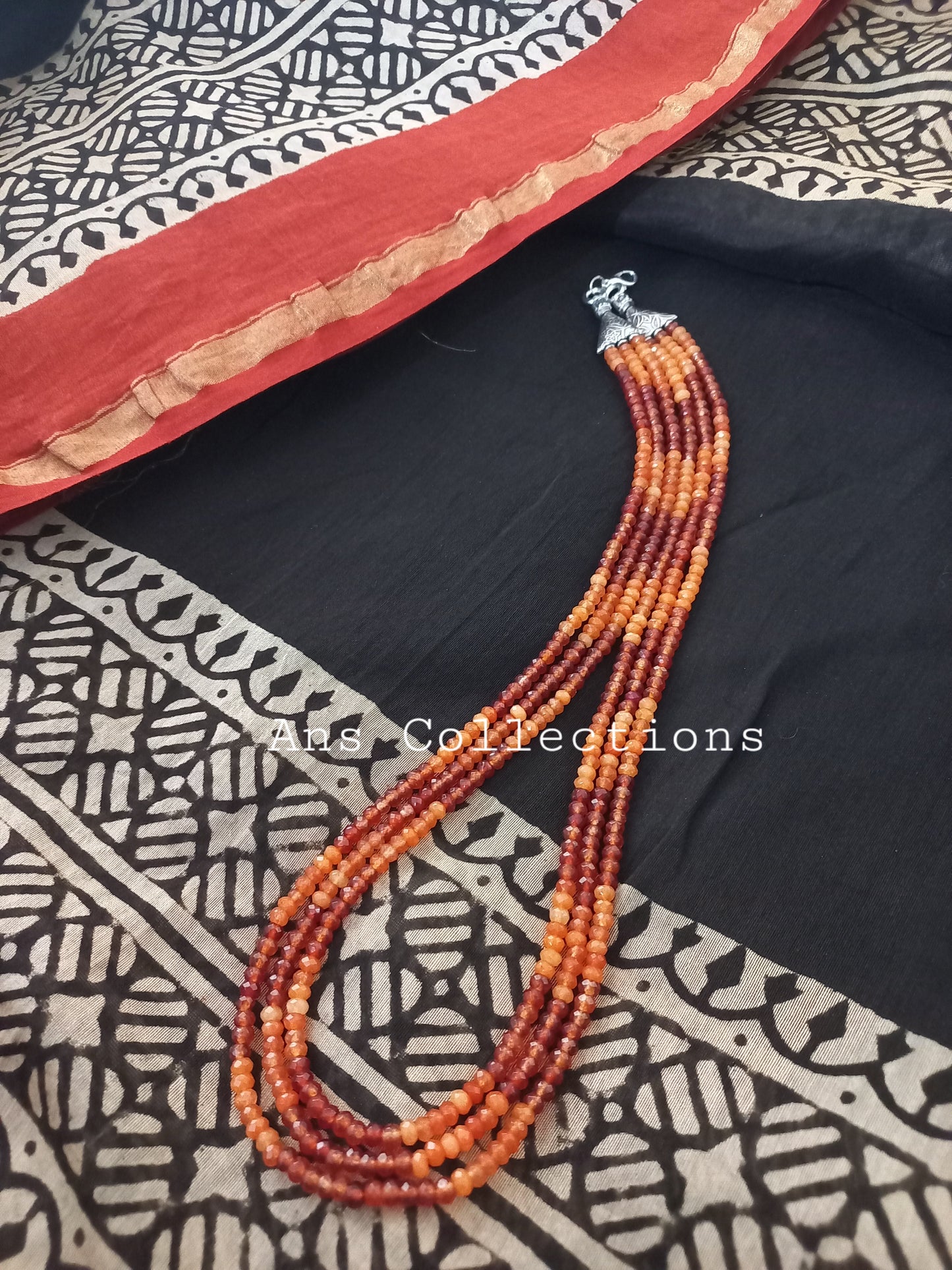 Onyx stone neckpiece