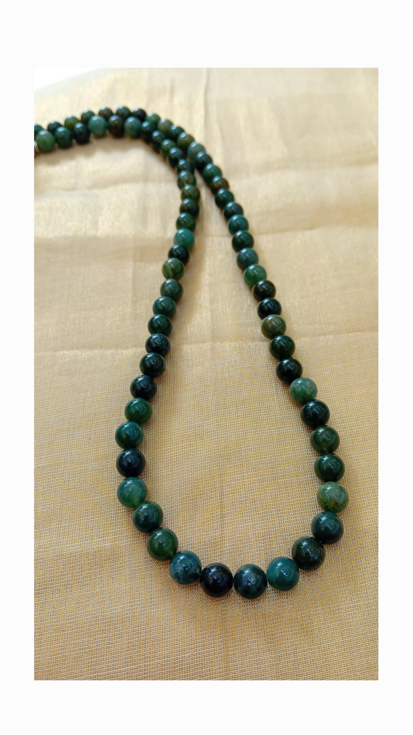 Agate stone neckpiece