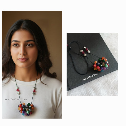 Trendy beaded neckpiece