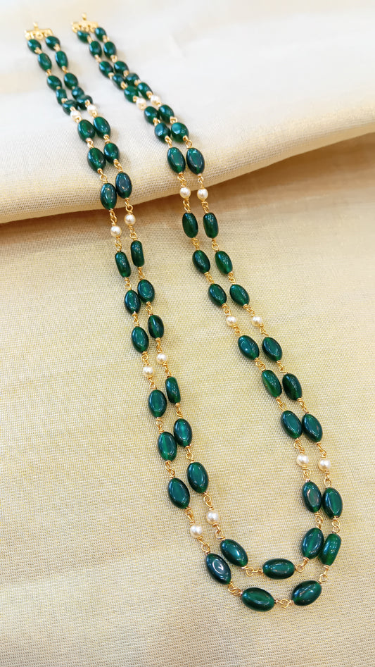 Quartz stone beaded neckpiece